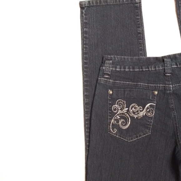 V.S.K. Jeans Denim - V.S.K. Dark Wash Denim Jeans